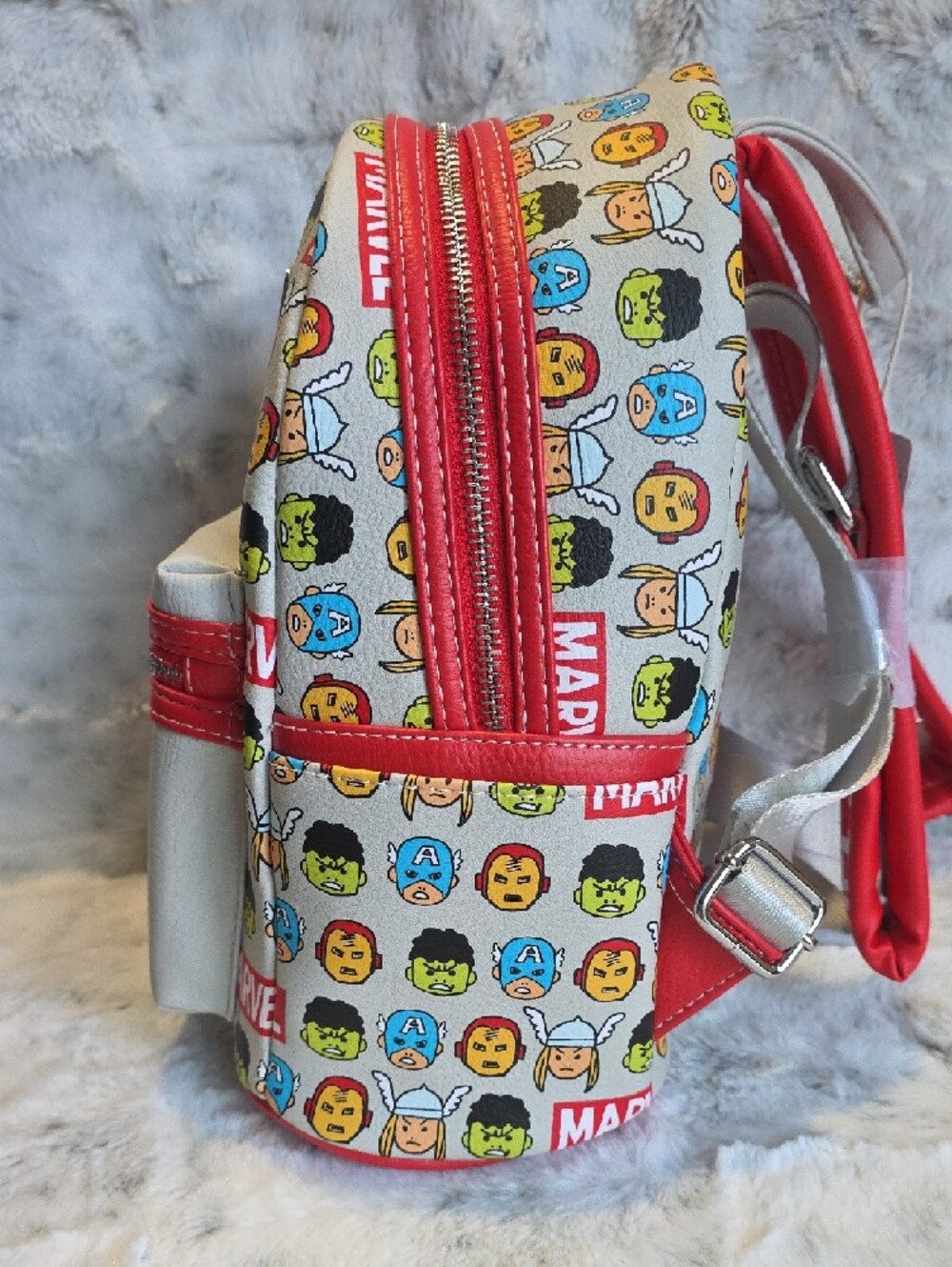Marvel Loungefly Backpack - Picture 3 of 4